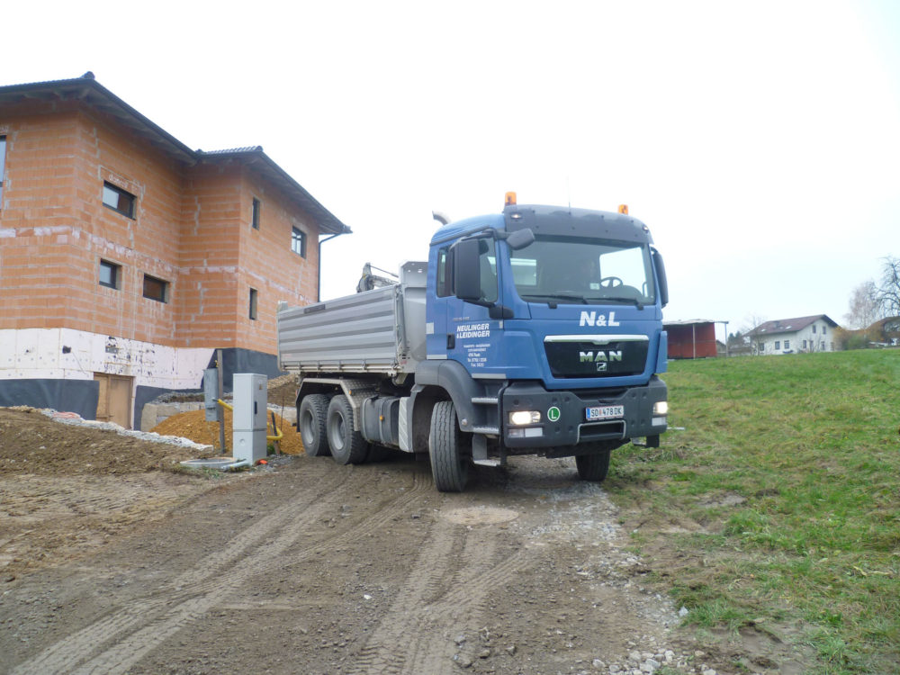 LKW für Transporte in Schärding